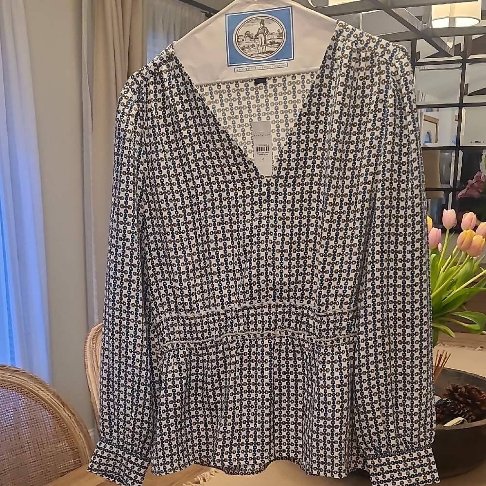 Ann Taylor Black and White Peplum Long Sleeve Blouse